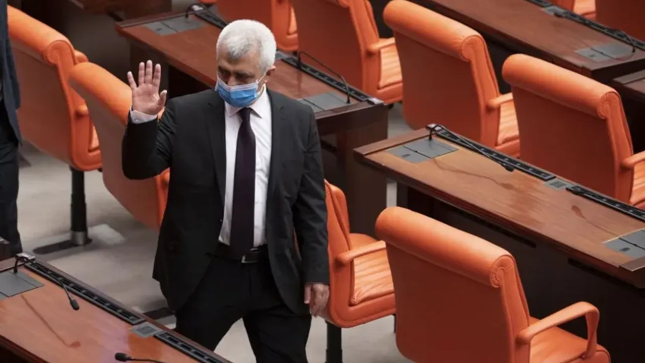 Ömer Faruk Gergerlioğlu 4 ay sonra yeniden Meclis'te