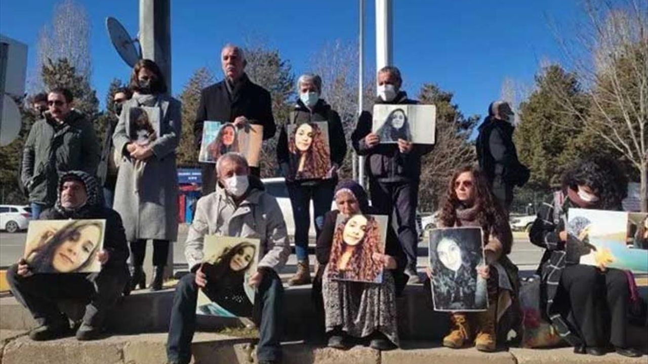 TKP'li Başkan Maçoğlu, Gülistan Doku eyleminde: Kızımızı bulun!