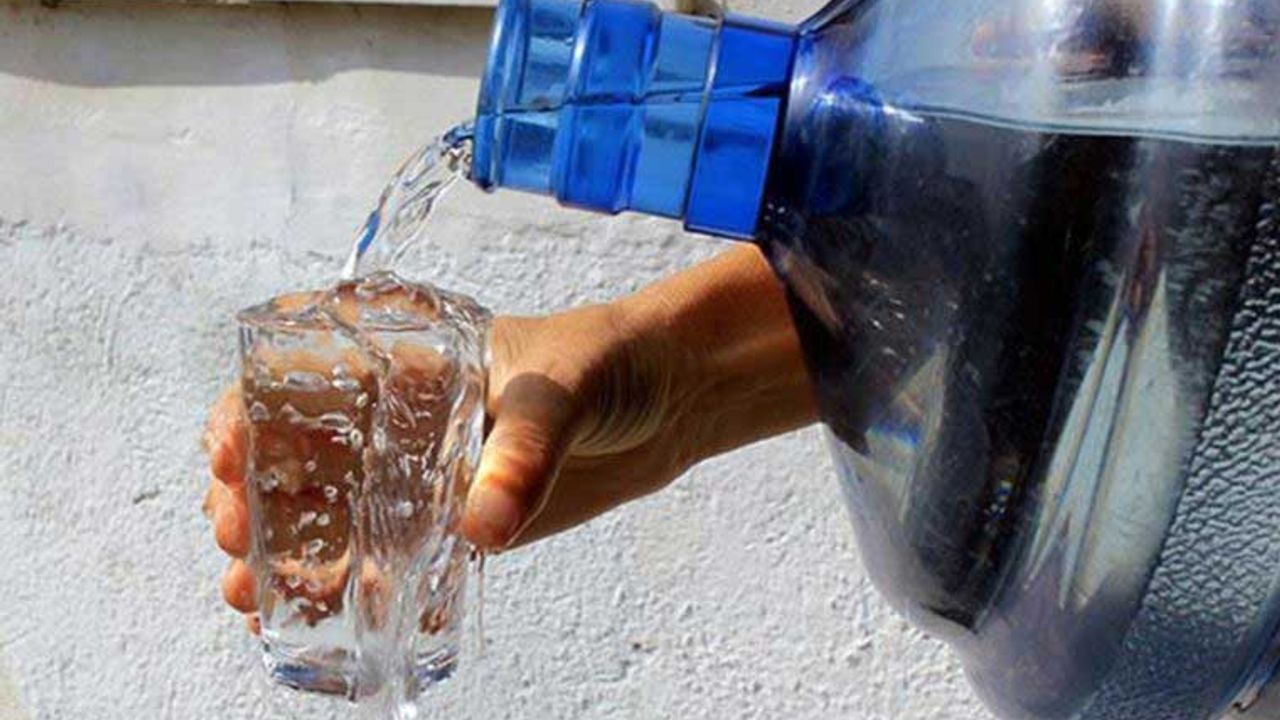 Yaz geldi: Sıcak havalarda ne kadar su içelim?