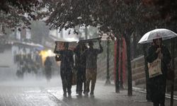 Meteoroloji'den  Pazar günü için sağanak yağış uyarısı