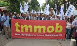 TMMOB 'Anayasa değişikliğine Hayır'için meydana iniyor