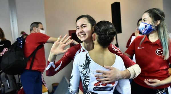 Asimetrik Paralel'de kadınlarda Türkiye ilk kez madalya kazandı