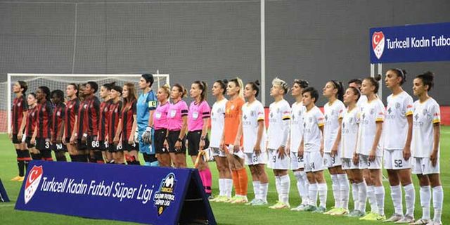 Turkcell Kadın Futbol Süper Ligi'nde şampiyon ALG Spor