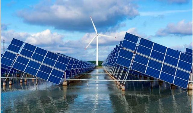 Çin'in güneş ve rüzgar enerjisi üretimi, dünyanın diğer ülkeler toplamını geçti