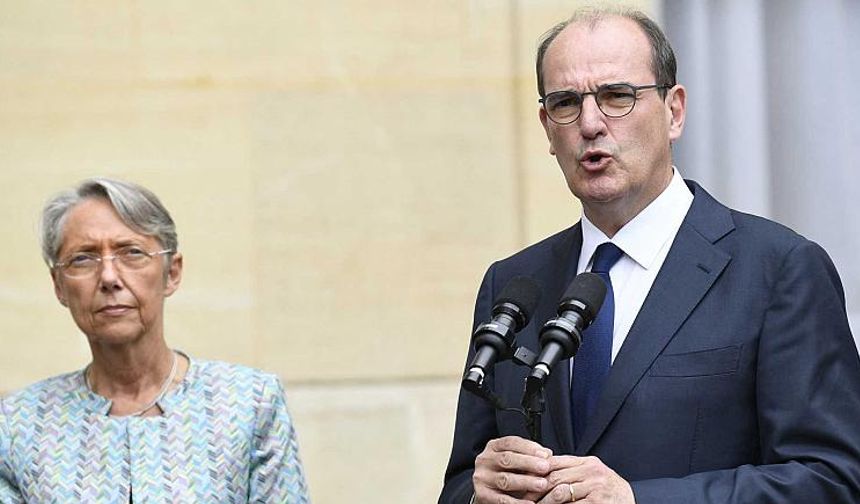 Fransa'da 30 yıl sonra ki kadın Başbakan'ın kabinesinde 13 kadın bakan