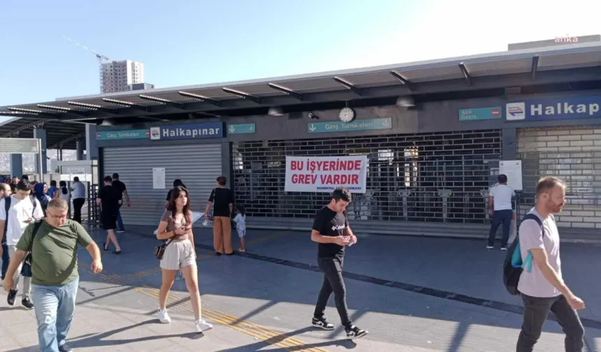 İzmir'de metro ve tramvay işçilerinin grevi sona erdi