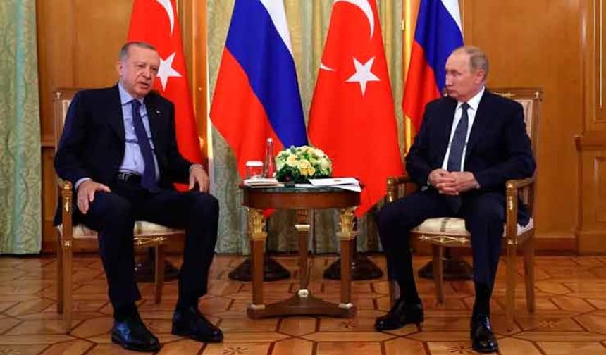 Erdoğan, Pazartesi Soçi'de Putin'le tahıl koridorunu görüşecek