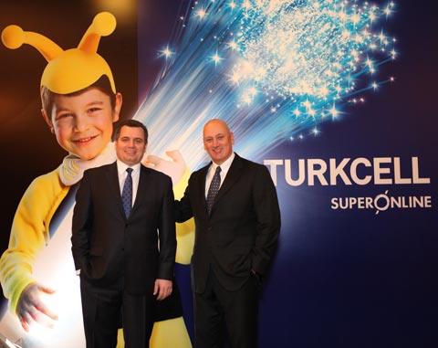 t4-tekno-turkcell_superonline_Murat_Erkan_Sureyya_Ciliv_1.jpg